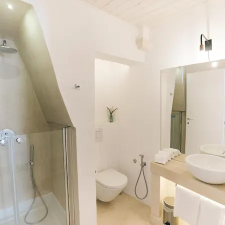 Palais Gentile 3*